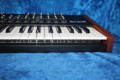 Dave Smith Instruments Prophet REV2 8 Voice Synthesizer, 5-Octave, Bi-Timbral