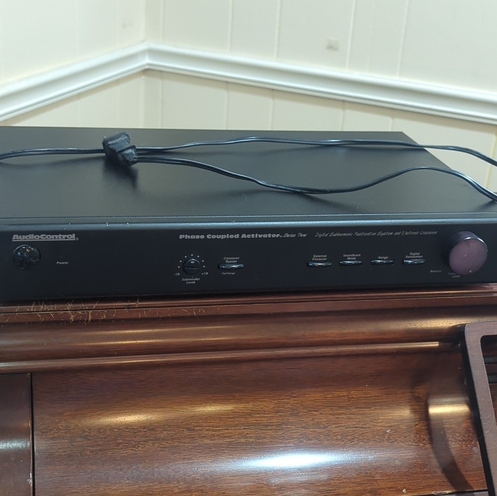 Audio Control Phase Coupled Activator Series Three. Tested epicenter works great
