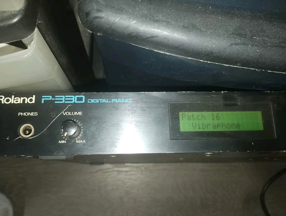 Roland P-330 Digital Piano Module, Black, Digital, Headphone Jack
