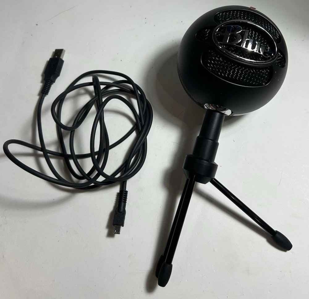Blue Snowball iCE Wired Plug ’n Play USB BLACK Microphone With Stand B1