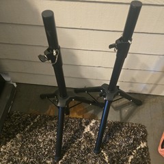 heavy-duty metal tripod stand