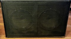 2×12 guitar cabinet