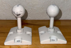 Pair Of JBL 179-00002-00 179-00002-01 Ball Mounts for Control 25 and 28 Speakers