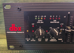 dbx 2031 31 Band Graphic Equalizer Limiter Type III NR S/N 000078