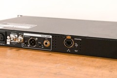 Shure UR4S+ Wireless Receiver with one UR2/SM58 Handheld Mic – G1 Band CG01Z1M