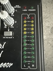 Vtg SoundTech ST892 8 Channel Powered Audio Mixer Digital Signal Processor