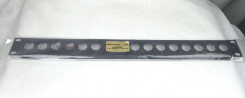 Racks Unlimited Inc.1 RU 19in, 16 XLR Panel – New Old Stock, Free Shipping