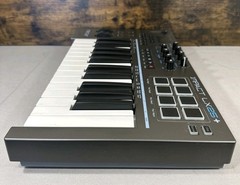 Nektar Impact LX25+ Midi Keyboard