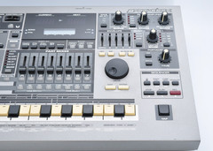 Roland MC-505 Groovebox 1999 Made in Japan w/Power Cable Working BM14721
