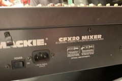 Mackie CFX20 20 Ch Live Sound Mixer With Fx W/ Hardshell Road Case