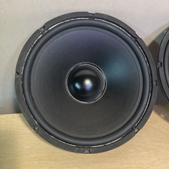 Pair Working Goldwood GW-1248 Rubber Surround 12″ Woofer 150 Watts 8ohm. 8 Lbs.