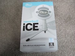 Brand New Blue Snowball iCE Plug-And-Play USB Microphone (988-000070)