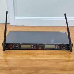 GTDaudio G-733 Diversity UHF Wireless Microphone Receiver TESTED WITH ADAPTER