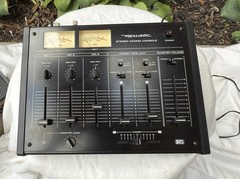 Vintage Realistic Stereo Mixing Console No. 32-1200 A