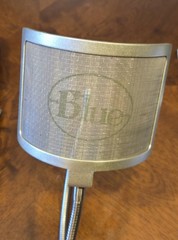 Blue Yeti Pro USB/XLR Condenser Microphone Rare W/ Pro Balance Mount & Screen