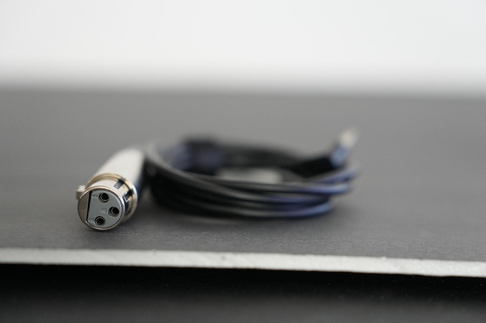 XLR Female to Male pin Approx. 5Feet (USED SHIPS FROM US)