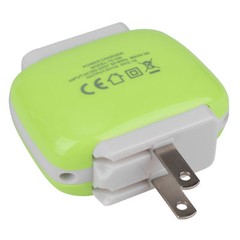 Reiko TC100 2A USB Power Adapter 2-Port 5 VDC Green