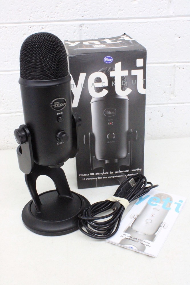 Blue Yeti Multi Pattern Professional Condenser Professional Recording Microphone