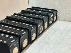 Motion lab Power distro Box L21-30 12 x 20a PowerCon (3)20a /Breakers #2279/55