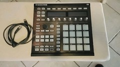 Native Instruments MASCHINE MK2 Black w/USB Cable – Power Tested Only.