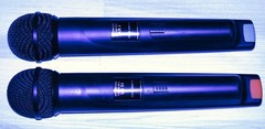 AKG WMS40 SR40 HANDHELD WIRELESS MICROPHONES (2 SETS COLOR GREY AND ORANGE)