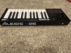 Alesis V25 25-Key USB MIDI Keyboard Controller w/ Pads & Knobs (No PWR Cord)