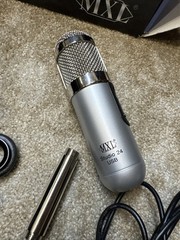 MXL Studio 24 USB Cardioid Mic Microphone W/ Case and accessories
