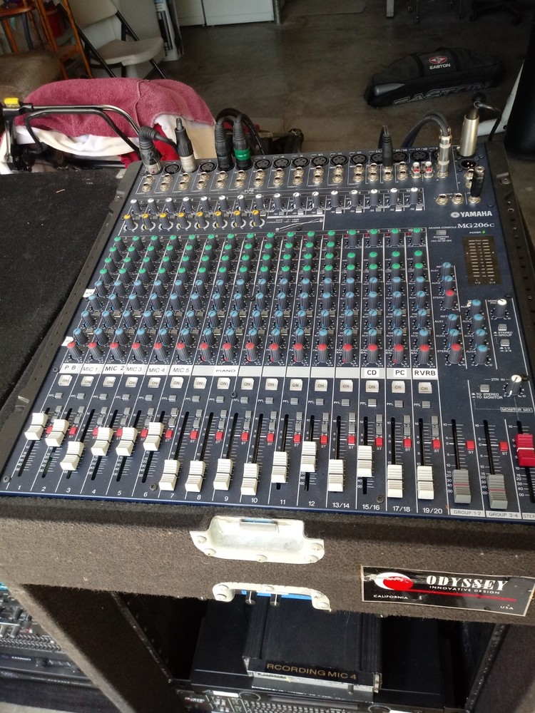 PA sound system equipment