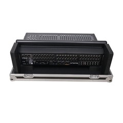 Midas M32 Live Digital Console w/ 40 Input Channels + ProX XS-MIDM32W w/ wheels
