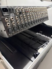 MACKIE PRODUCTS 1604-VLZ PRO 16 CHANNEL MIXER (P32011932)