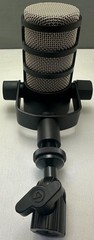 Elgato Wave XLR Microphone Interface & Digital Mixing Solution & Rode PODMIC