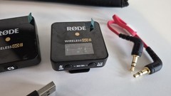 Rode Wireless GO II Wireless Microphone System 2 TX 1 RX Black w/ Case II