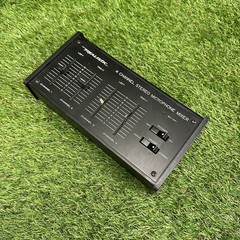 Realistic Radio Shack 4 channel Stereo Microphone Mixer 32-1105A