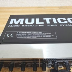 Behringer Behringer MULTICOM PRO MDX4400