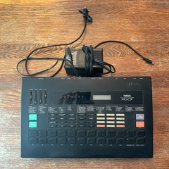 Yamaha RX7 Drum Machine W AC Adapter Works With Some Flaws No Battery Warning