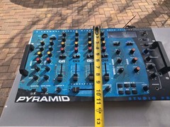 PYRAMID PMR9600 STUDIO PRO 4 CHANNEL STEREO MIXER WITH DRUM FX/ECHO TESTED