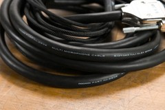 Mogami 2932 DB25 Male to (8) 1/4″ TRS Male Breakout Cable – 15′ CG011PK