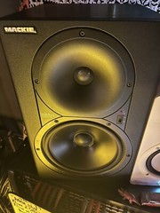 Mackie HR824 8″ Active Studio Monitors (Pair) 1997 – 2007 – Black