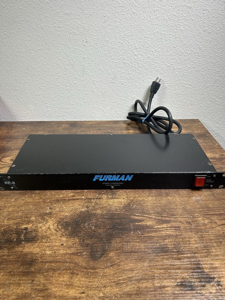 Furman RP-8 8-Outlet Rackmount Power Conditioner – Tested And Working