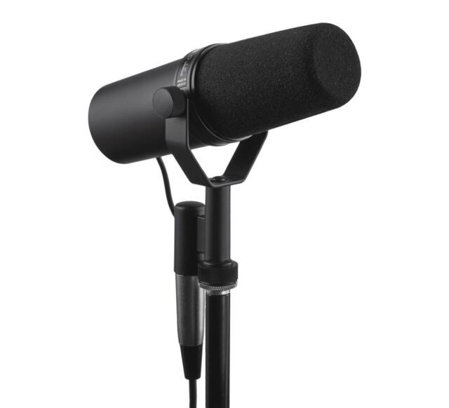 Shure SM7B Cardioid Dynamic Vocal Microphone | BRAND NEW SEALED BOX