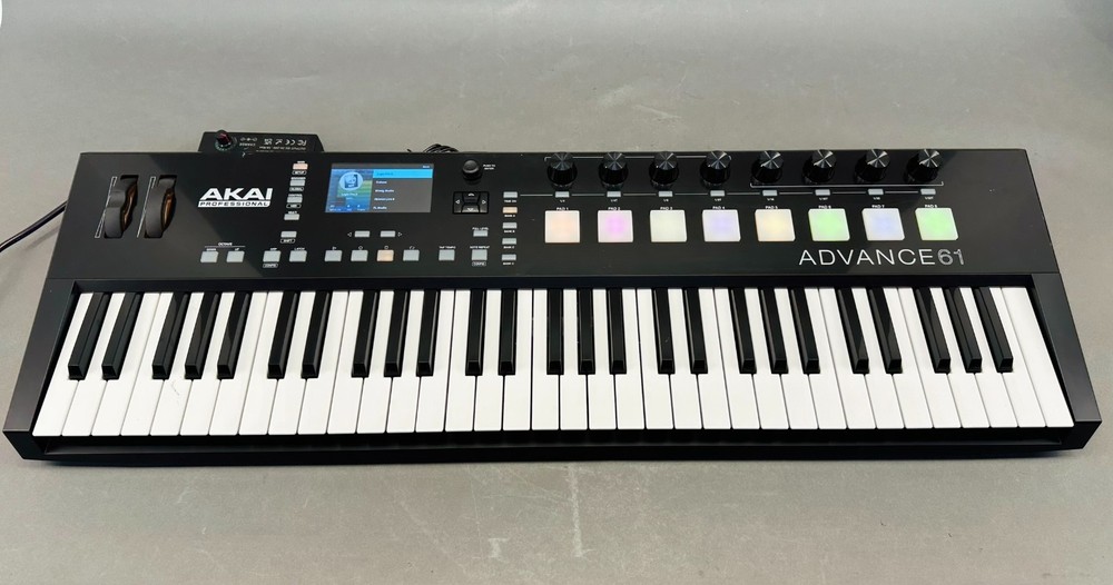 Akai Advance 61 Professional MIDI Keyboard Controller w/ 61 Semi-Weighted Keys