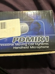 Pyle – PDMIK1 – Professional Moving Coil Dynamic Handheld Microphone