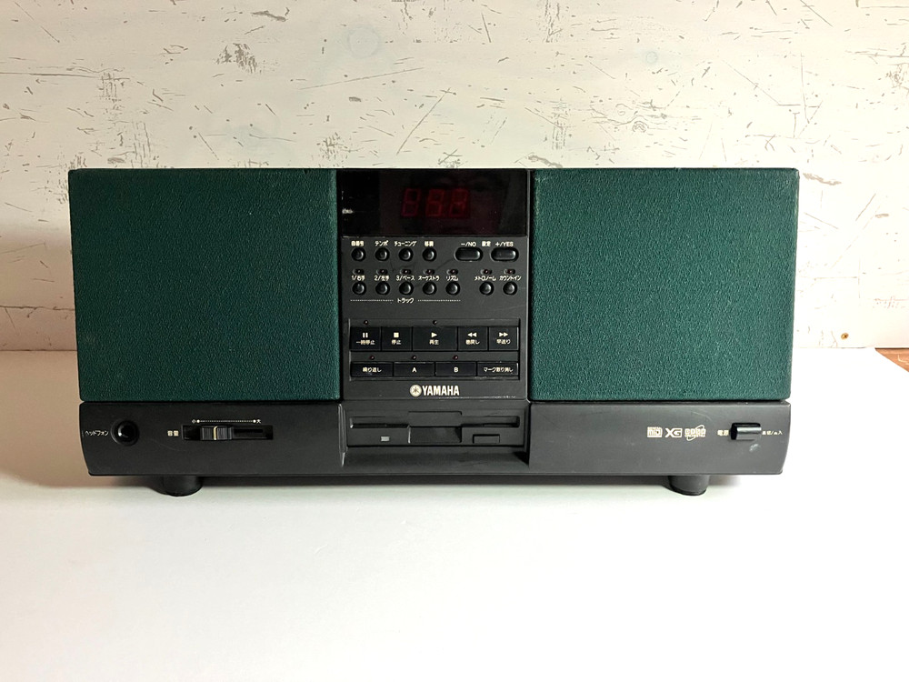 YAMAHA MDP-10 Music Data MIDI Player XG Disk Orchestra Tested w/Power Cord 100V