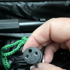 Peavey PV i100 Wired Handheld Mic On/Off Switch XLR-1/4″ TS Cable Case