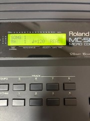 Roland MC-50 Micro Composer Sampler Sequencer