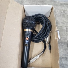 Audyn MMS-801 Karaoke Uni-Directional Moving Coil Dynamic Microphone w/ Cable