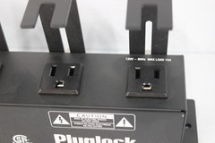 FURMAN R67 PlugLock Power Strip