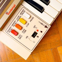 Bontempi Memoplay (Italy, 1981) Vintage Toy Synth Organ Keys! Original Manual!