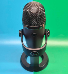 Blue Yeti Nano Premium USB Microphone Streaming Red Onyx Tested No Cord