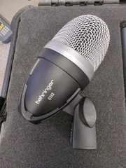 Behringer C112 Premium Dynamic Microphone for Bass Drum